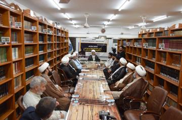 مركز الإمام الصادق عليه السلام يقيم ندوة تحت عنوان: (لِيَشْهَدُوا مَنافِعَ لَهُمْ)